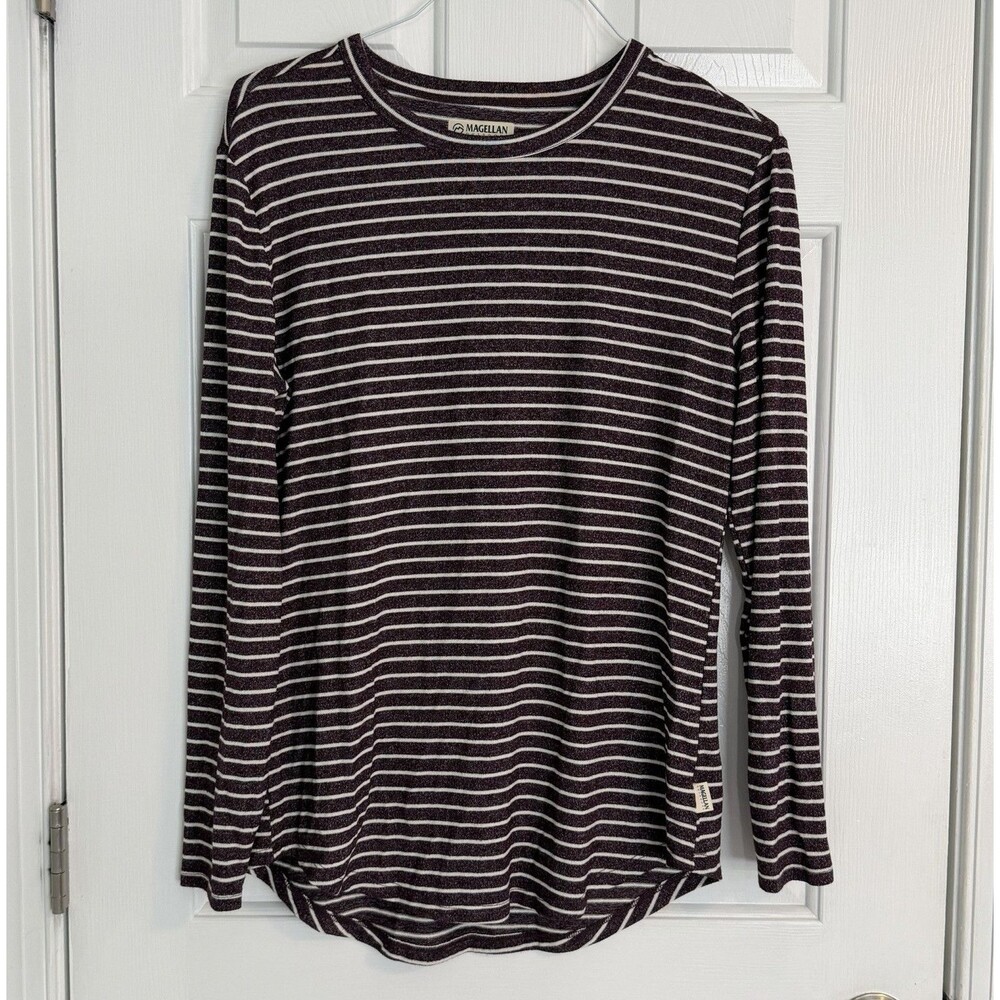Magellan Outdoors Women's M Classic Fit Knit Striped Crewneck Long Sleeve Shirt